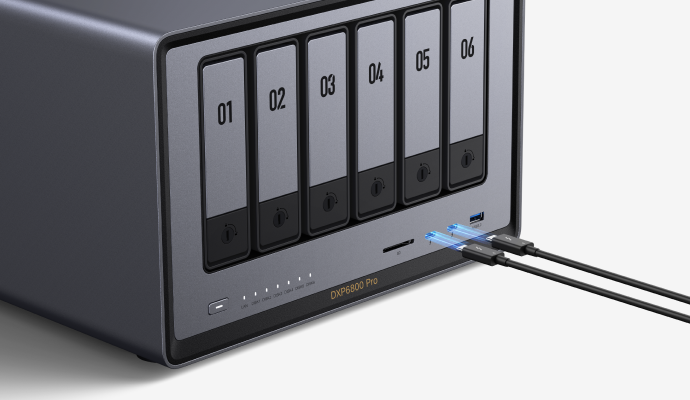 UGREEN DXP6800 ProをThunderbolt 4で接続する方法
