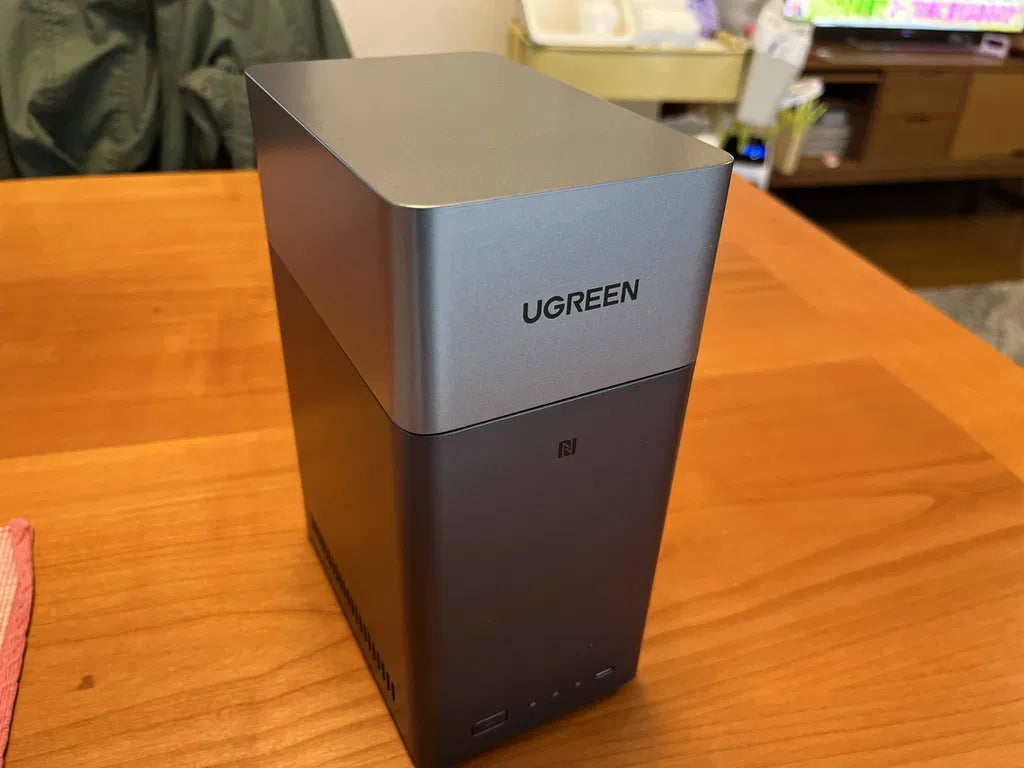 UGREEN NASync DH2300