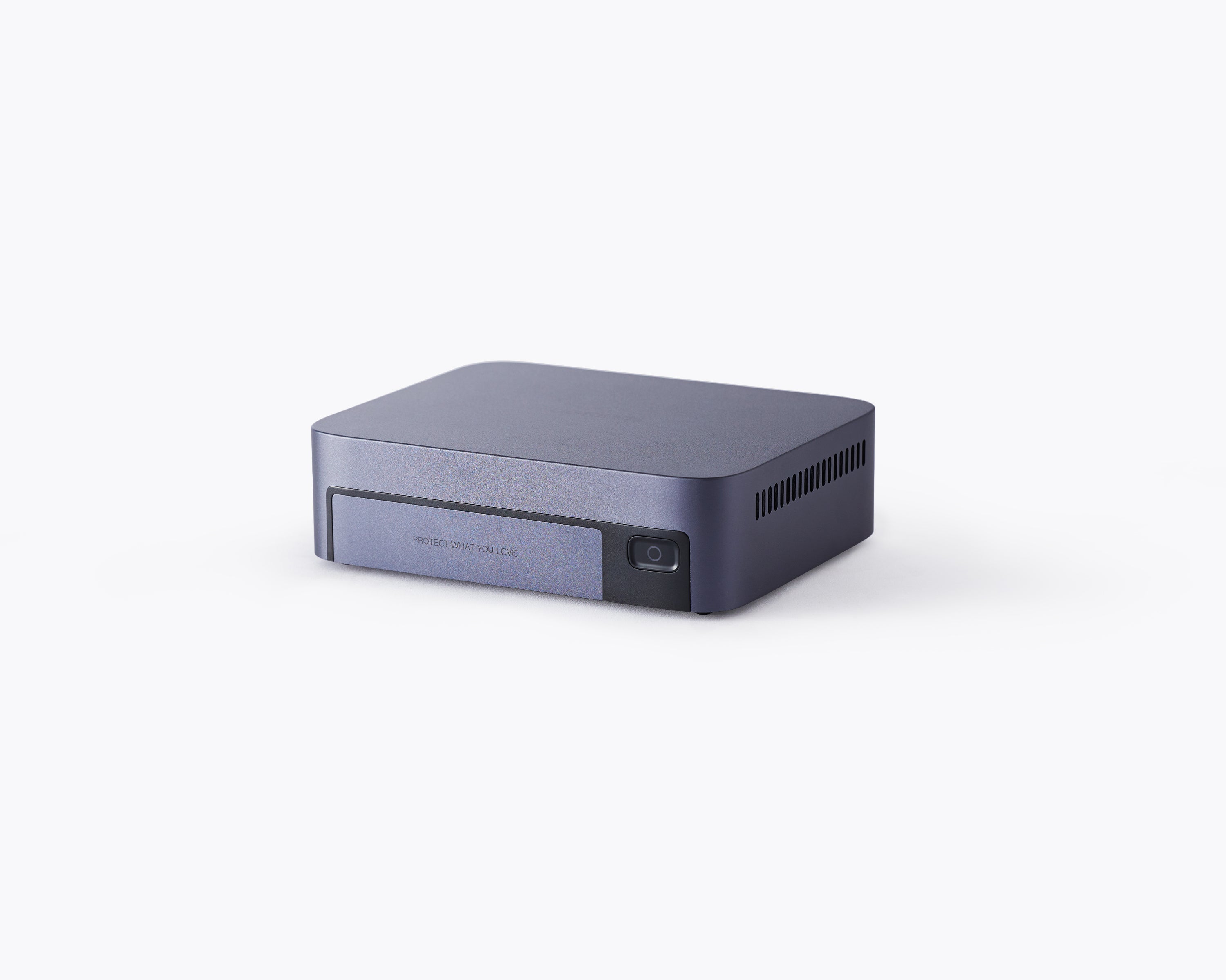 UGREEN NVMe NAS 32TB & 10GbE ポート | 30日間無料トライアル