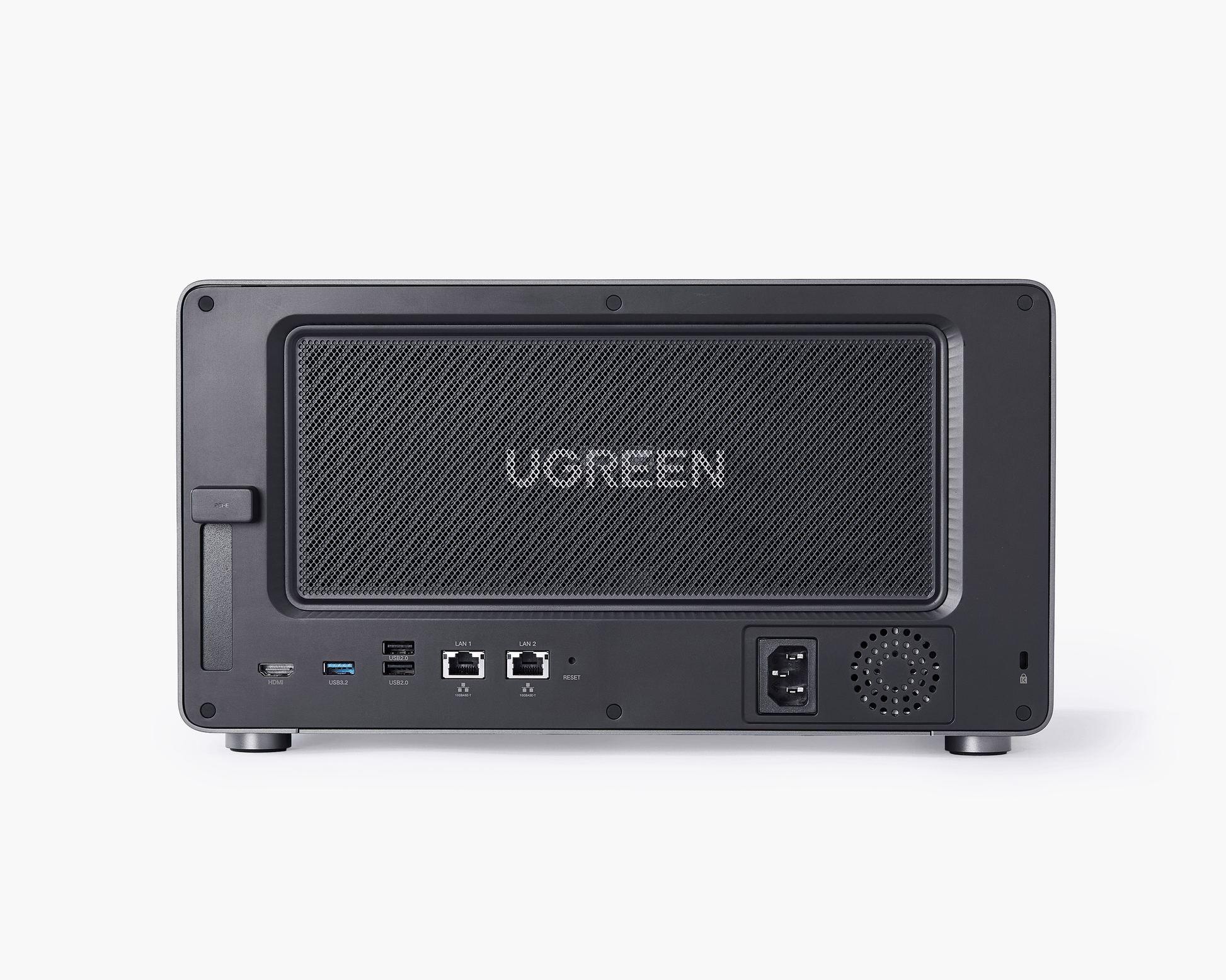 UGREEN 8ベイNAS には磁気メッシュダストカバーを装備しており、ほこりやペットの毛を効果的にブロックし、取り付け・取り外しも簡単です。